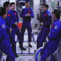 神舟十五號航天員乘組將於近日擇機執行第一次出艙活動