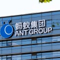 跨境支付新賽局！「螞蟻國際」要申請香港、新加坡「穩定幣牌照」
